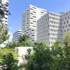 L'Ilôt démonstrateur Smartseille, en front de mer du nord de Marseille, est le premier projet immobilier durable porté par Euroméditerranée dans le cadre d'Euromed II pour participer à la réduction des îlots de chaleur urbains. Photo : DR EPAEM.
