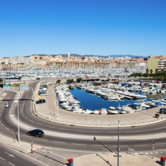 Mise en place en septembre 2022, la ZFE-m Marseille est restée dans le rang de la pédagogie. Les vignettes Crit’Air n’y ont pas fait l’objet de réels contrôles . Crédit : Pixabay