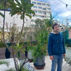 Il aura fallu 3 ans et demi pour que la justice reconnaisse la carrosserie mitoyenne à leur logement responsable des rejets de polluants toxiques dans l'air qui affectaient la famille Belbèze. Photo : F.J.