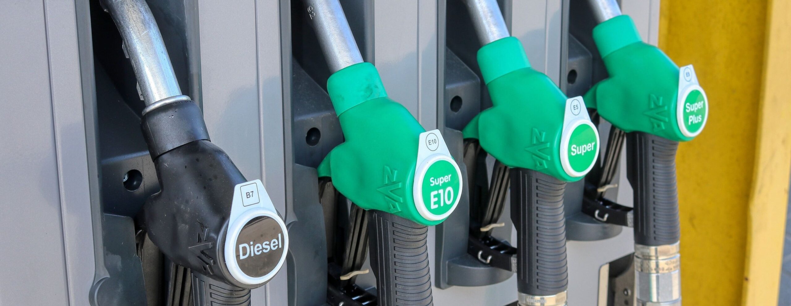 Au-delà de la hausse des prix à la pompe, quels enjeux énergétiques&nbsp;? Photo&nbsp;: Canva